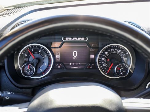 Used 2020 RAM 3500 Laramie image 44