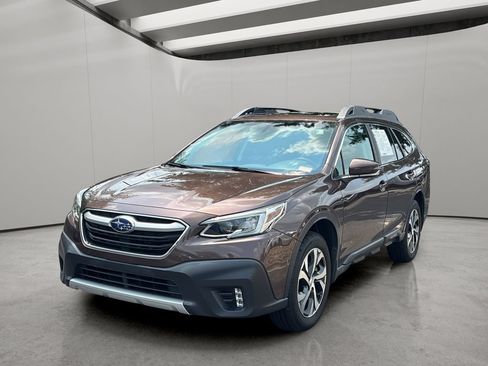 Used 2021 Subaru Outback Limited w/ Popular Package #2 AWD/4WD image 1