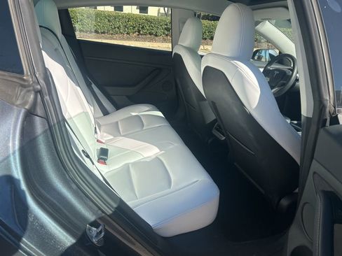Used 2023 Tesla Model 3 Performance image 20