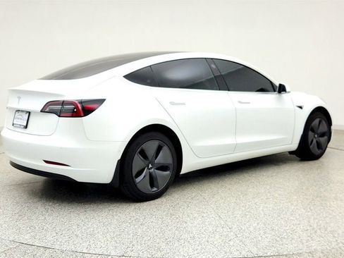 Used 2020 Tesla Model 3 Standard Range Plus RWD image 9