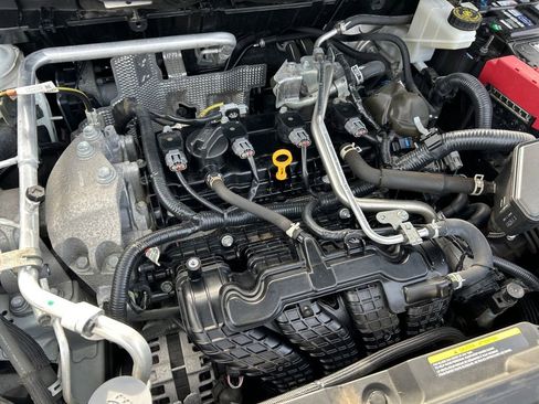 Used 2021 Nissan Rogue Platinum image 14