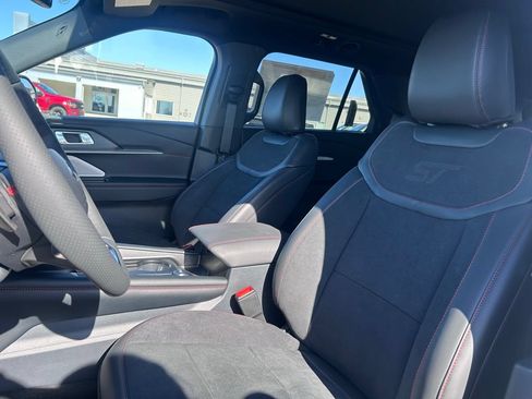 New 2026 Ford Explorer ST w/ Sun And Sound Package AWD/4WD image 17