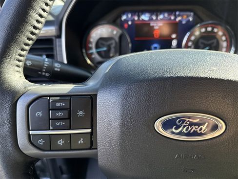 Used 2022 Ford F150 XLT w/ Equipment Group 302A High image 26