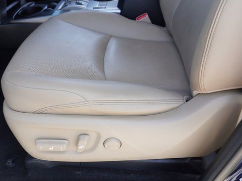 Used 2021 Toyota 4Runner Limited RWD image 23
