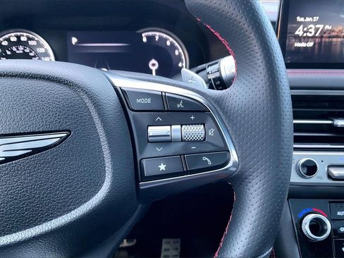 Used 2025 Genesis G70 2.5T w/ Sport Prestige Package image 12