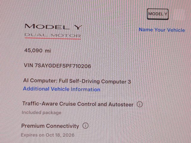 Used 2023 Tesla Model Y Performance AWD/4WD image 32