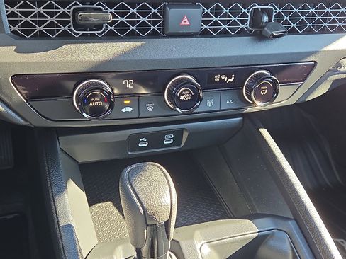 Used 2023 Honda Accord LX image 18