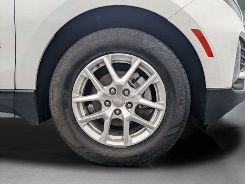 Used 2024 Chevrolet Equinox LT FWD image 31