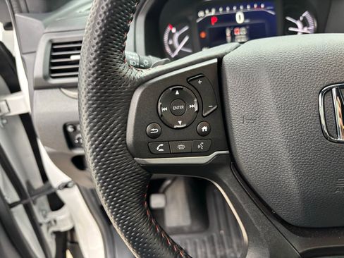 Used 2024 Honda Passport TrailSport image 18