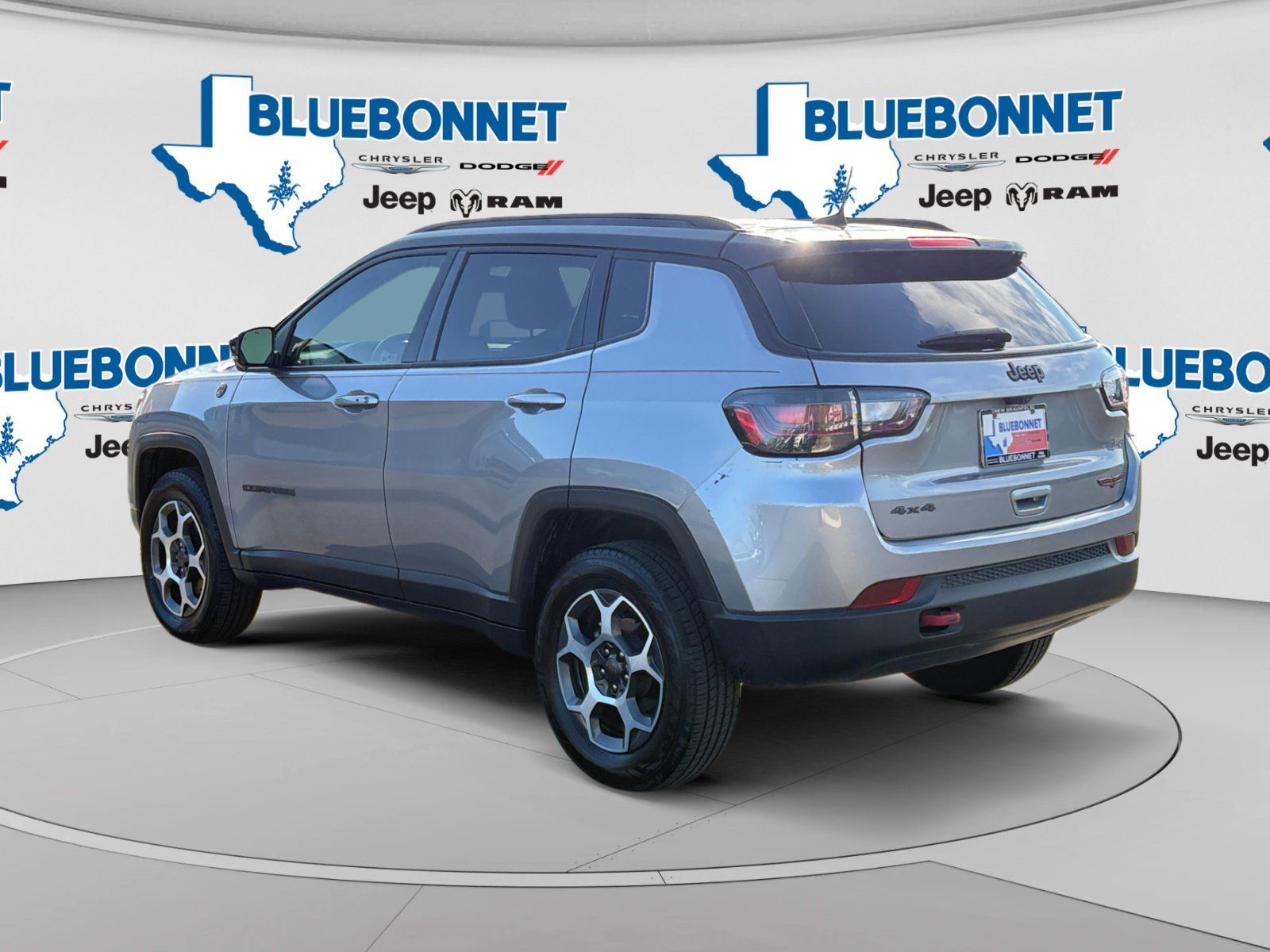 Certified 2022 Jeep Compass Trailhawk w/ Trailhawk Elite Group AWD/4WD image 7
