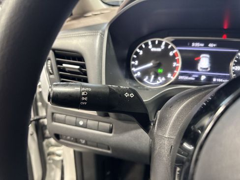 Certified 2023 Nissan Rogue SV image 21