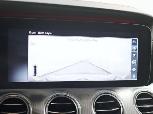 Used 2018 Mercedes-Benz E 43 AMG 4MATIC Sedan image 24