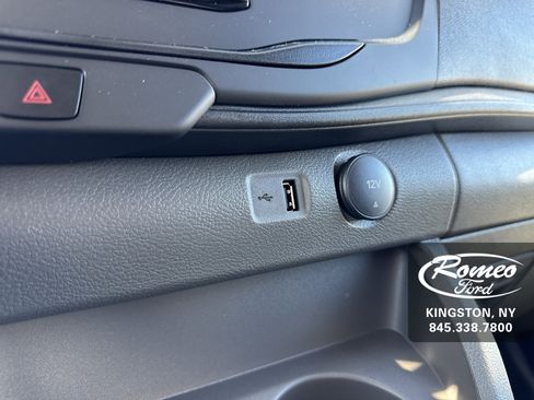 New 2026 Ford Transit 250 148 Medium Roof image 21