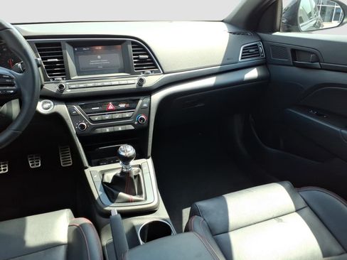 Used 2018 Hyundai Elantra Sport FWD image 9