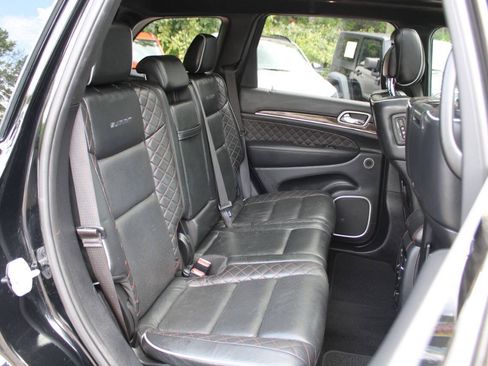 Used 2019 Jeep Grand Cherokee Summit AWD/4WD image 34