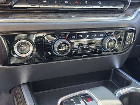 Used 2023 Chevrolet Silverado 1500 LT Trail Boss w/ LPO, Dark Essentials Package image 24