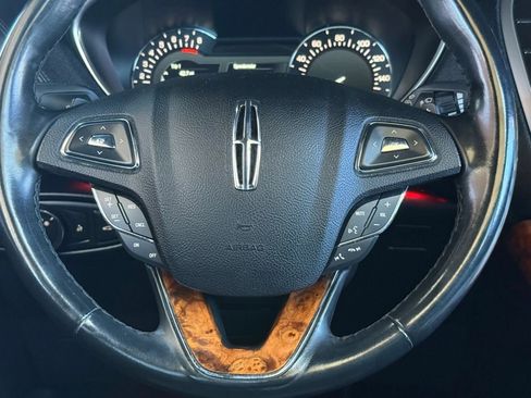 Used 2017 Lincoln MKX Reserve image 56