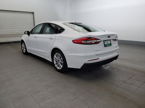 Used 2020 Ford Fusion SE FWD image 5