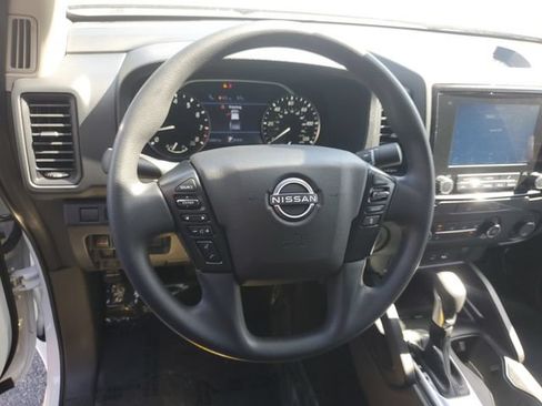 Used 2023 Nissan Frontier S w/ Technology Package RWD image 12
