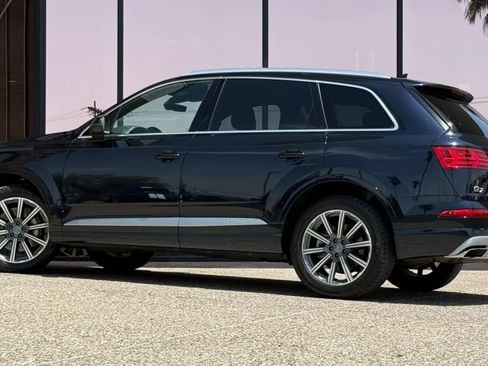 Used 2017 Audi Q7 3.0T Premium Plus w/ Premium Plus Package AWD/4WD image 6