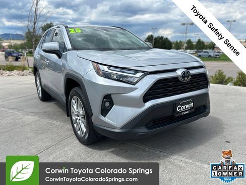 Used 2025 Toyota RAV4 XLE Premium FWD image 1