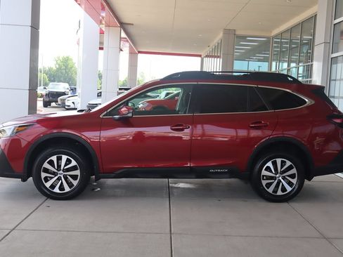 Used 2020 Subaru Outback Premium AWD/4WD image 4