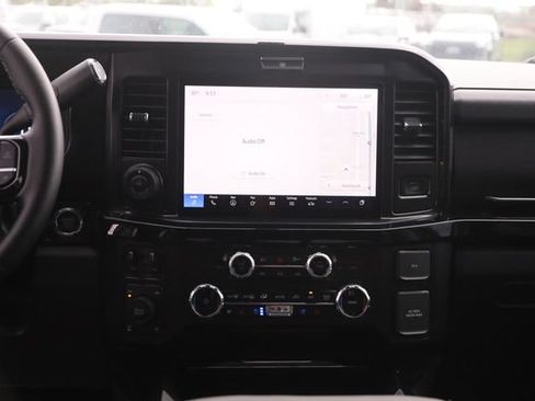 New 2026 Ford F250 Lariat w/ Black Appearance Package AWD/4WD image 31