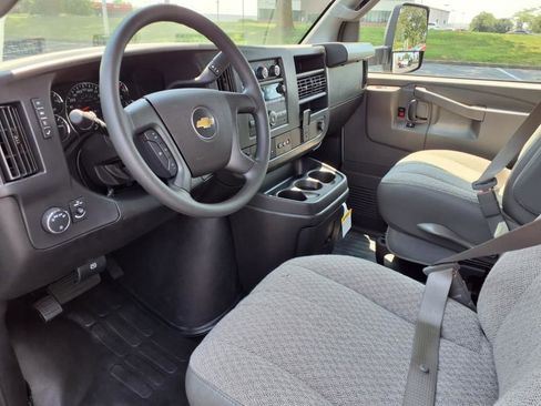 New 2025 Chevrolet Express 3500 w/ Power Convenience Package image 10