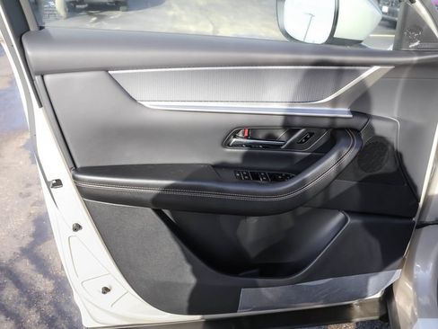 New 2026 MAZDA CX-90 Plug-In Hybrid w/ Premium Plus AWD/4WD image 31
