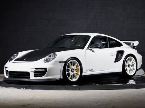 Used 2011 Porsche 911 GT2 RS image 14