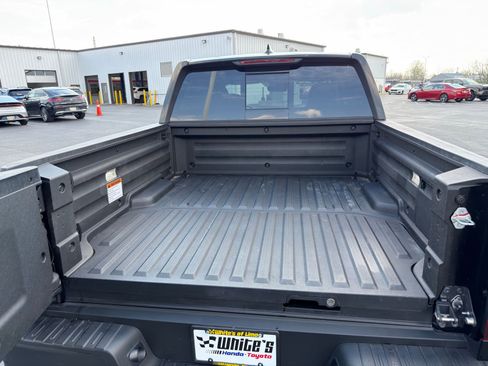 Used 2023 Honda Ridgeline RTL-E image 36