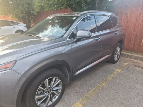 Used 2019 Hyundai Santa Fe SEL FWD image 4