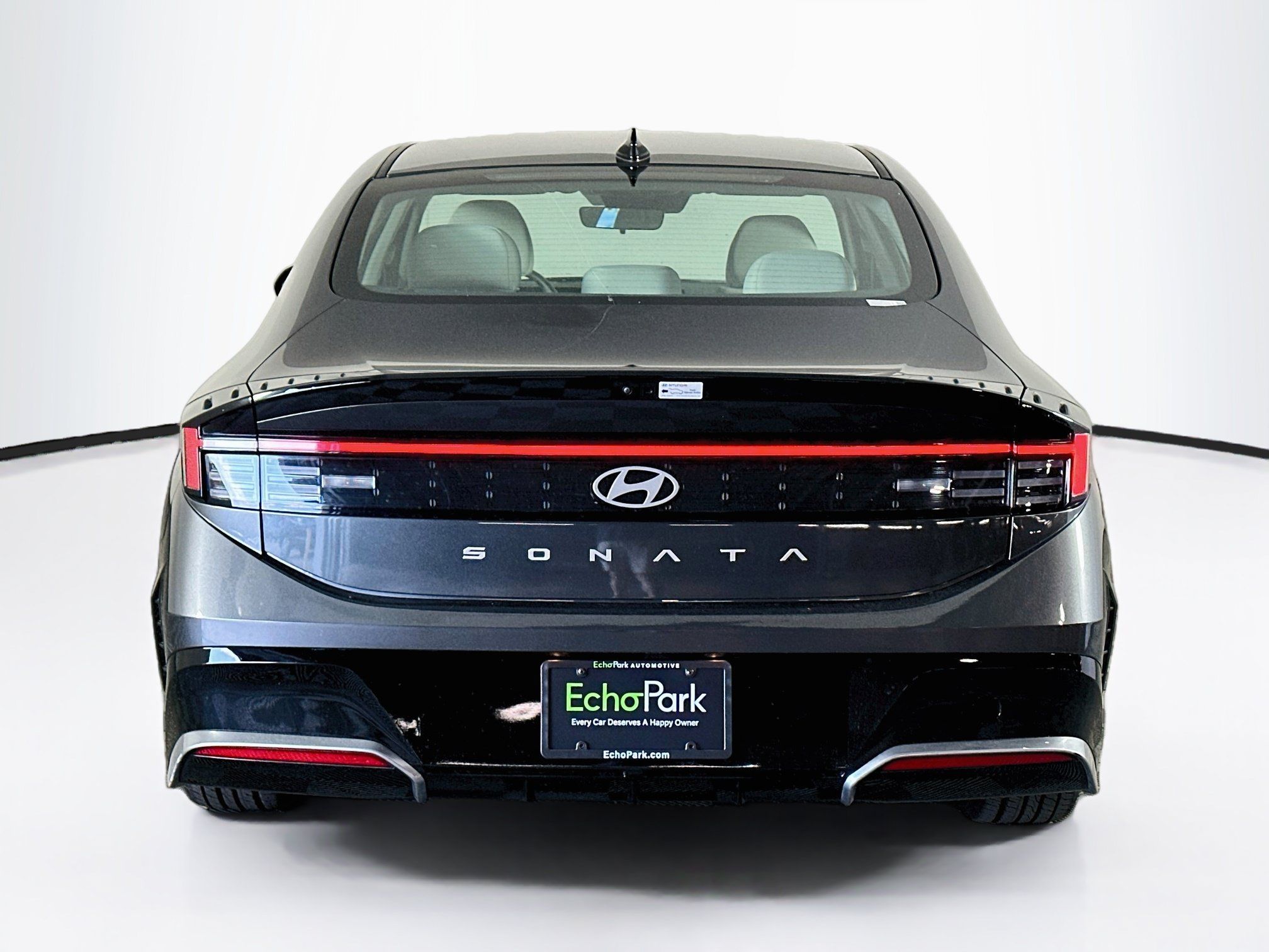 Used 2025 Hyundai Sonata SEL FWD image 7