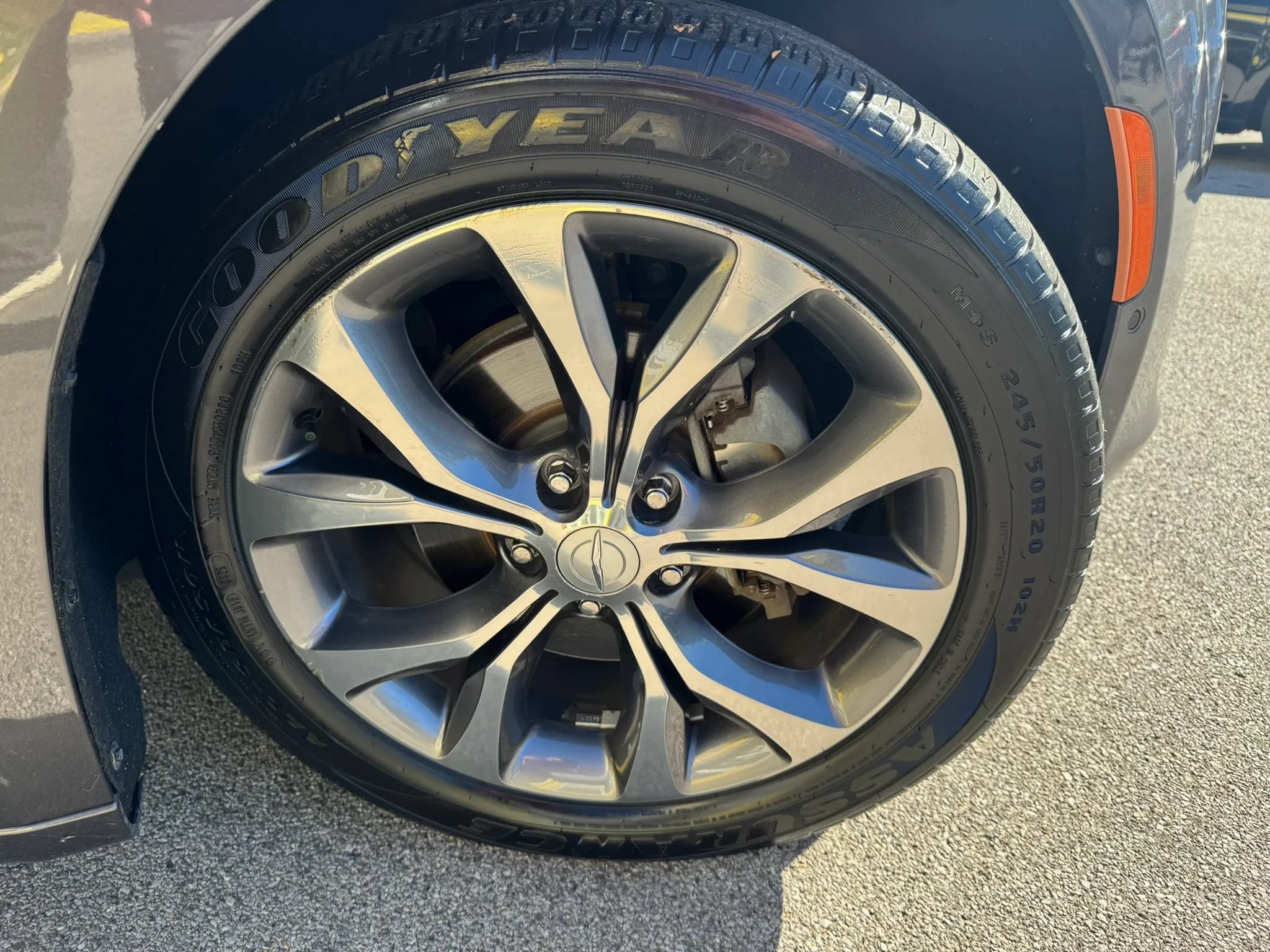 Used 2017 Chrysler Pacifica Limited FWD image 27