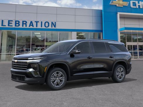 New 2026 Chevrolet Traverse LT w/ LPO, Floor Liner Package image 2