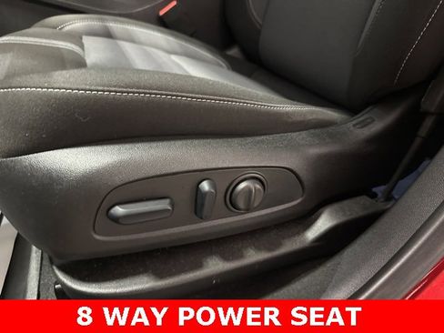 Used 2024 Chevrolet Blazer LT w/ Convenience Package image 8