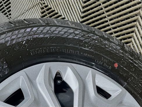 Used 2024 Ford Transit 250 Base w/ Exterior Upgrade Package image 33