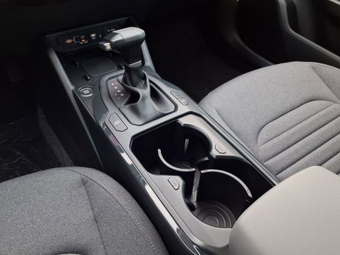 New 2025 Kia K4 EX image 9