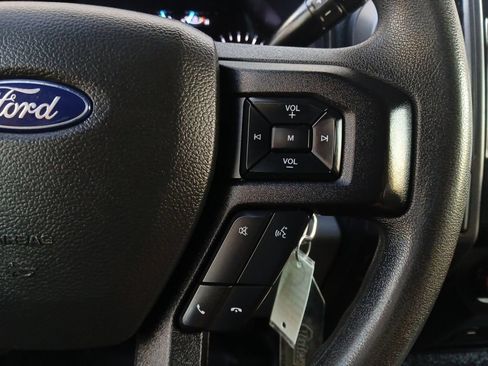 Used 2022 Ford F250 XL w/ Power Equipment Group RWD image 25