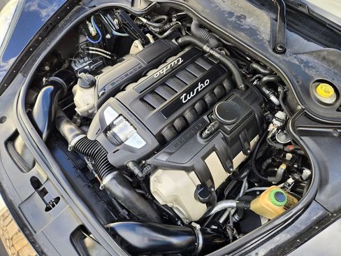 Used 2011 Porsche Panamera Turbo image 11