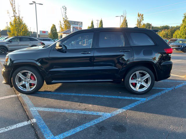 Used 2017 Jeep Grand Cherokee SRT AWD/4WD image 5