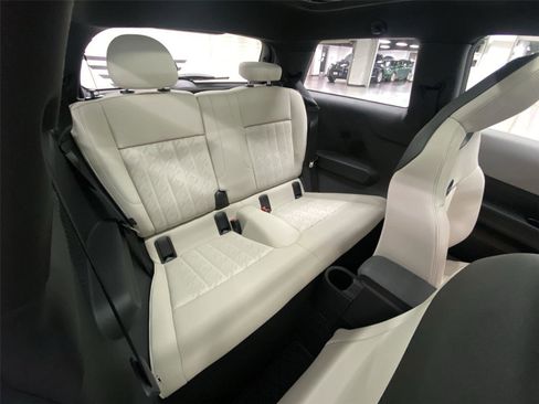 Certified 2025 MINI Cooper S image 29