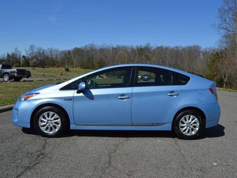 Used 2013 Toyota Prius Prime Plug-In Hybrid image 57