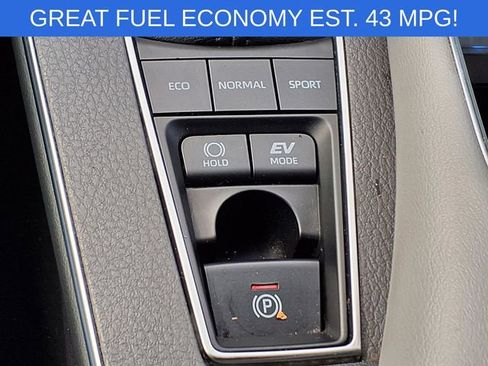 Used 2019 Toyota Avalon Limited FWD image 22