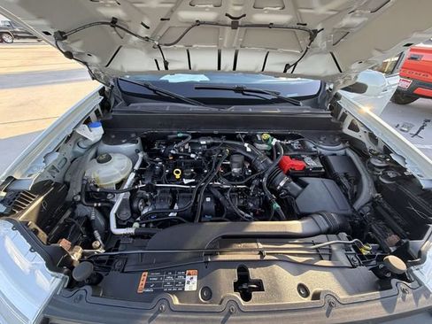 Used 2022 Ford Maverick Lariat w/ Equipment Group 500A Standard AWD/4WD image 33