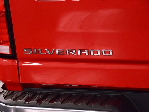 Used 2024 Chevrolet Silverado 2500 LTZ w/ LTZ Convenience Package image 14