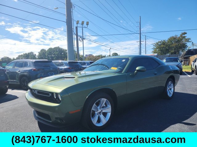 Used 2023 Dodge Challenger SXT RWD image 13