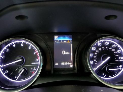 Used 2018 Toyota Camry SE w/ Audio Package FWD image 26