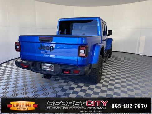 Used 2020 Jeep Gladiator Rubicon image 7