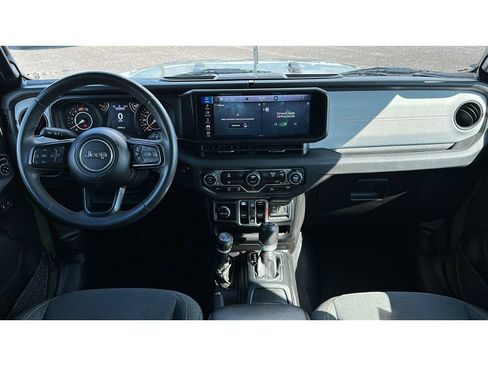 Used 2024 Jeep Wrangler Unlimited Sport AWD/4WD image 20